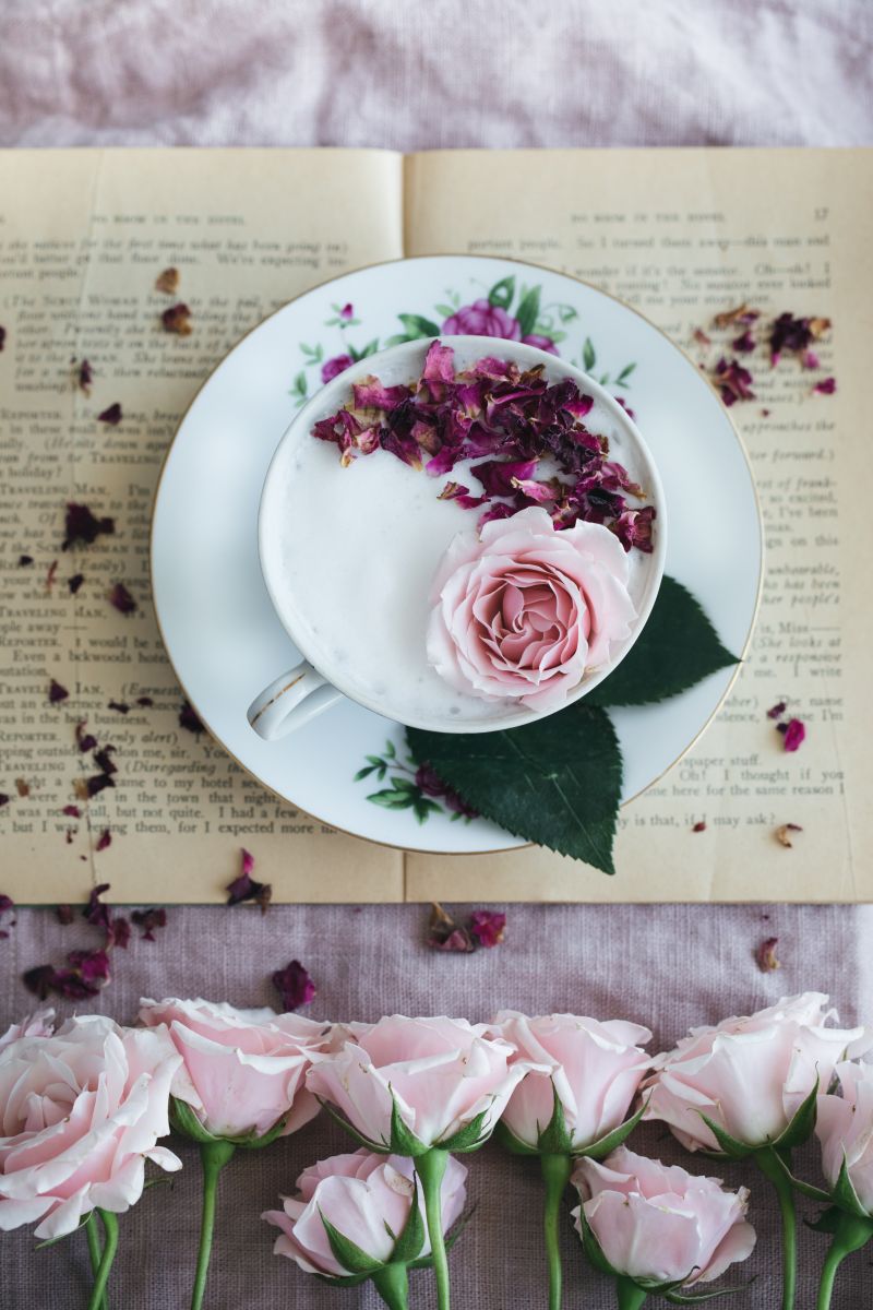 Trà hoa hồng đặc biệt tốt cho sức khỏe và sắc đẹp của các nàng